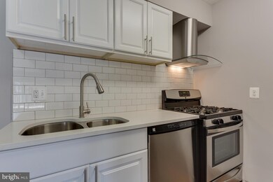 2305 Greenery Ln unit 204, Silver Spring, MD 20906 - photo 7