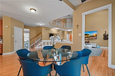 6719 Arbordeau Ln, Macungie, PA 18062 - photo 5