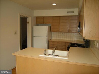 138 Montrose Ave unit 37, Bryn Mawr, PA 19010 - photo 6