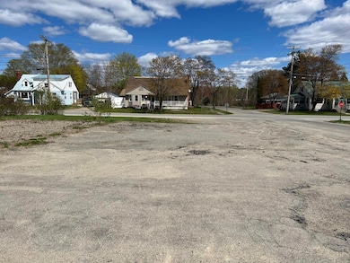 45 Pine St, Millinocket, ME 04462 - photo 4