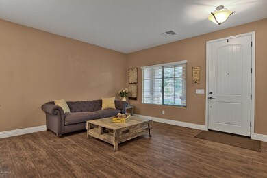 573 W Lyle Ave, San Tan Valley, AZ 85140 - photo 7