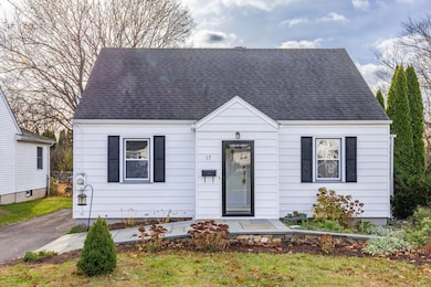 17 Parkview Rd, West Hartford, CT 06110 - photo 2