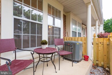 9216 Deer Crossing unit 56, Lorton, VA 22079 - photo 2