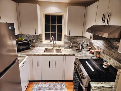 11 Low St unit 1, Newbury, MA 01951 - photo 3