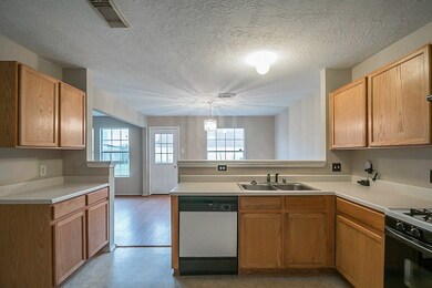 6531 Sutton Meadows Dr, Houston, TX 77086 - photo 4