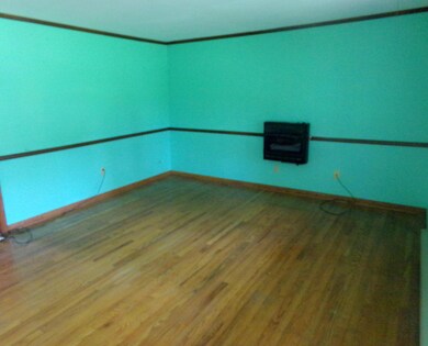 LIVING ROOM9419lr1