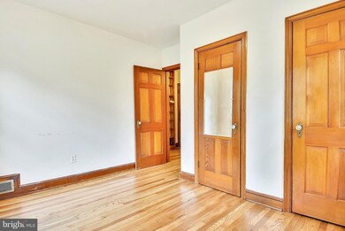 109 Sheridan Ave, Takoma Park, MD 20912 - photo 7