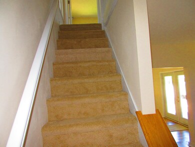 225 Jefferson Street 004