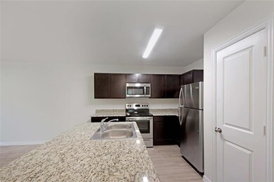 8020 Lavender St, Houston, TX 77016 - photo 6