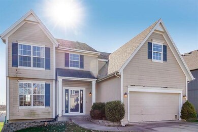 315 Mulberry Dr, Raymore, MO 64083 - photo 2