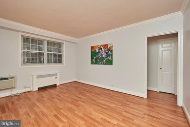 208 N Trenton St unit 1, Arlington, VA 22203 - photo 7