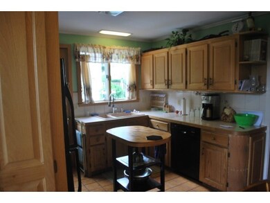 30 Patterson St, Barre, VT 05641 - photo 2