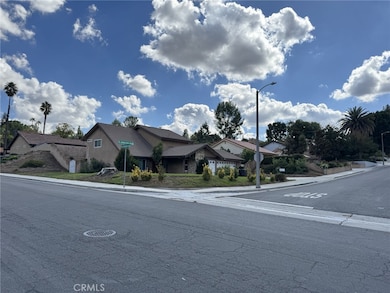 5600 Via Junipero Serra, Riverside, CA 92506 - photo 2