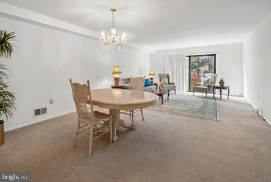 33 Barclay Ct, Lawrence Township, NJ 08648 - photo 6