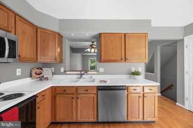 1109 Kelfield Dr, Halethorpe, MD 21227 - photo 7