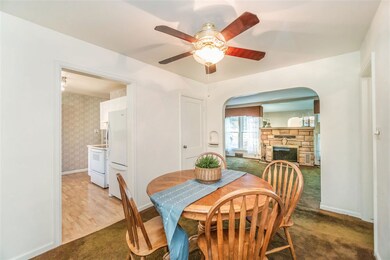 5026 University Ave, Cedar Falls, IA 50613 - photo 4