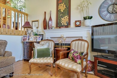 38 Sweet Gum Rd Howell NJ-large-014-028-