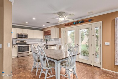 595 N Joshua Tree Ln, Gilbert, AZ 85234 - photo 4