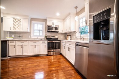 37 Brownell Street Warren, RI 02885
