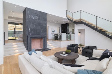 2701 Toro Canyon Rd unit B, Austin, TX 78746 - photo 6