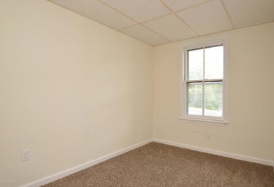 383 Old Route 940 unit 101, Pocono Pines, PA 18350 - photo 4