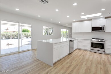 unlisted-address, Sun City, AZ 85373 - photo 2