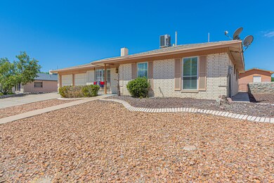 1617 Lomaland Dr, El Paso, TX 79935 - photo 3