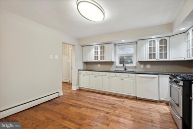 438 S Gulph Rd unit 24, King of Prussia, PA 19406 - photo 5