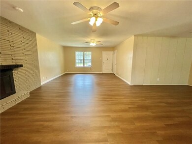 502 Evergreen Dr, Corpus Christi, TX 78412 - photo 7