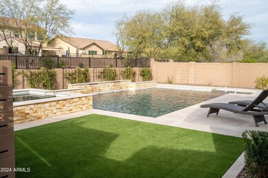 Pool & Spa