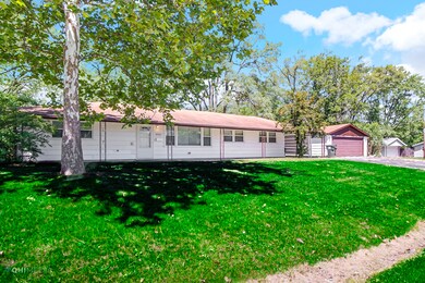 18760 Loretto Ln, Country Club Hills, IL 60478 - photo 2