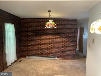 302 Pine St, Ashland, PA 17921 - photo 5