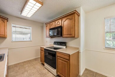 1916 Memphis Dr, Bedford, TX 76022 - photo 7