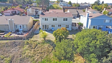 199 Starling Way, Hercules, CA 94547 - photo 4