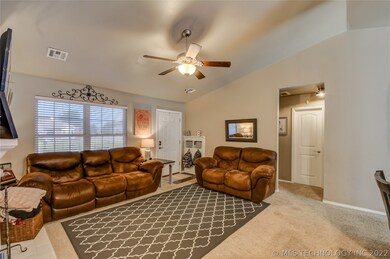 8911 S 258th East Ave, Broken Arrow, OK 74014 - photo 6