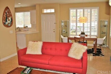 Enter to an open floorplan with the main level tra