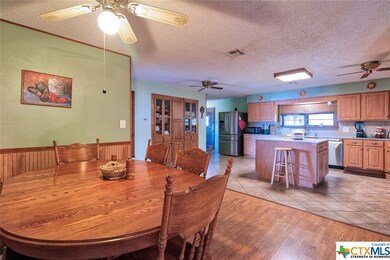 802 Church Ave, Troy, TX 76579 - photo 4