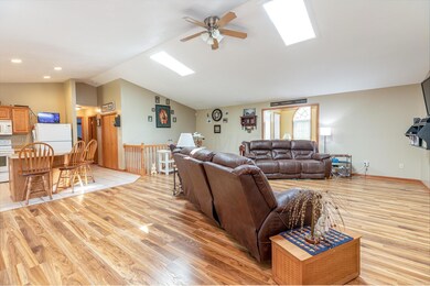 10295 Boundary Rd-5