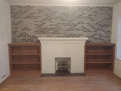 2nd floor living room 