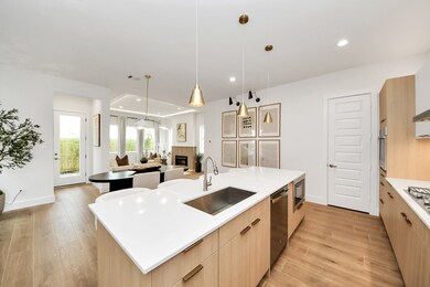 9142 Besos Ln, Houston, TX 77051 - photo 3