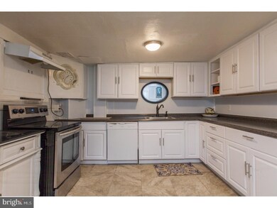 211 William St, Downingtown, PA 19335 - photo 6