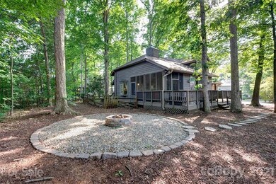 205 Forest Oak Dr, Clover, SC 29710 - photo 5
