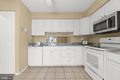 1090 Corbridge Ct, Voorhees, NJ 08043 - photo 6