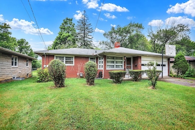 214 S 17th Ave, Beech Grove, IN 46107 - photo 2