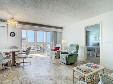 Living & Dining Area