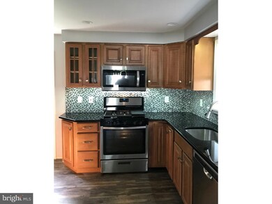 883 Quince Ln, Secane, PA 19018 - photo 5