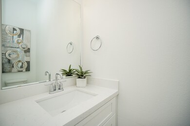 8976 Lavender St, Houston, TX 77016 - photo 7