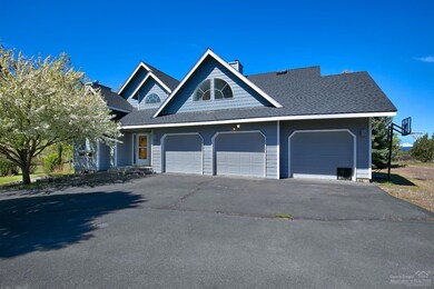 22555 Mcardle Rd, Bend, OR 97702 - photo 3