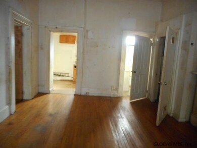 100 Grand St, Albany, NY 12202 - photo 5