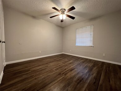 4503 Werner St unit 2 and 3, Houston, TX 77022 - photo 3